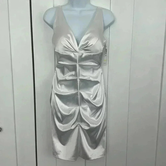 Onyx Nite Dresses & Skirts - NWT Onyx Nite David’s Bridal Little Shiny White Dress